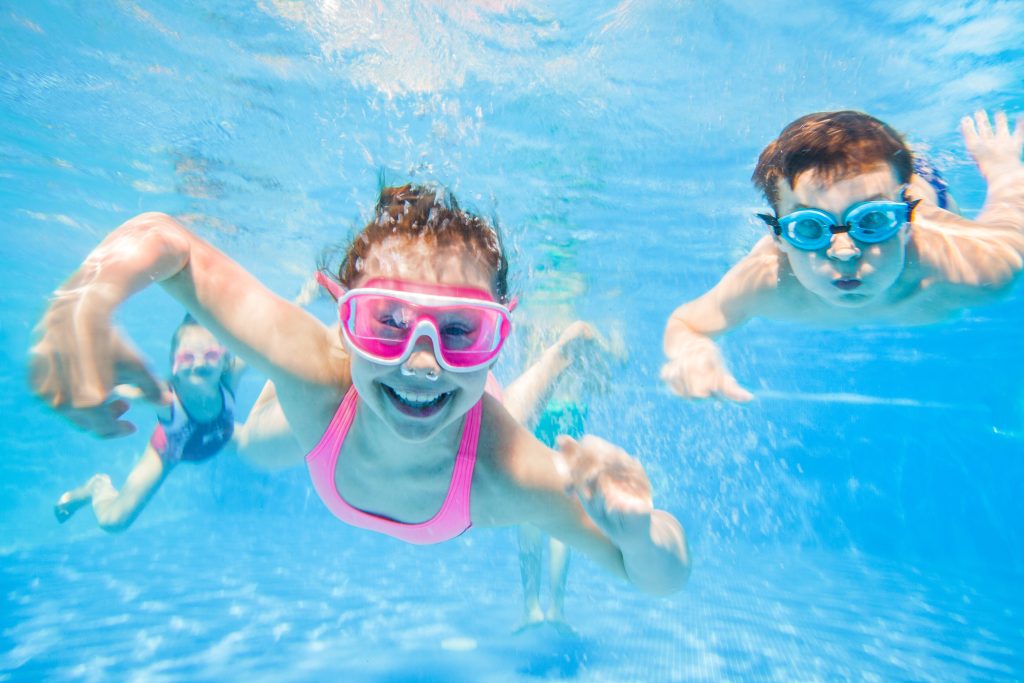 about FECP page - children swimming underwater